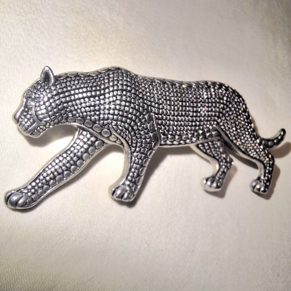 Vintage Jaguar/ Cat/ Leopard Pin Jewlery